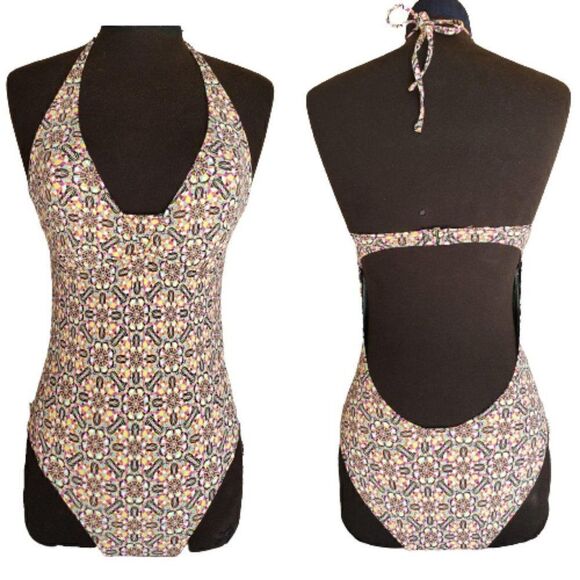 Women's Halter One-Piece Swimwear Cut Out MultiColor Swimsuit S NWOT - Picture 1 of 6